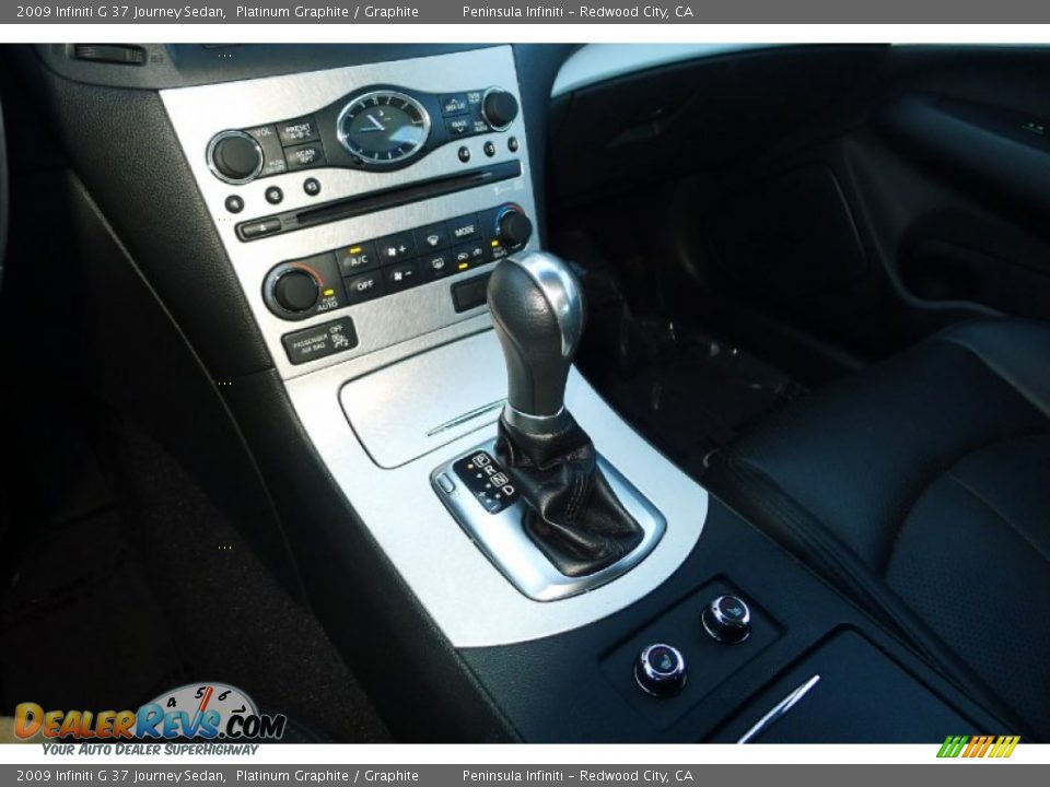 2009 Infiniti G 37 Journey Sedan Platinum Graphite / Graphite Photo #19