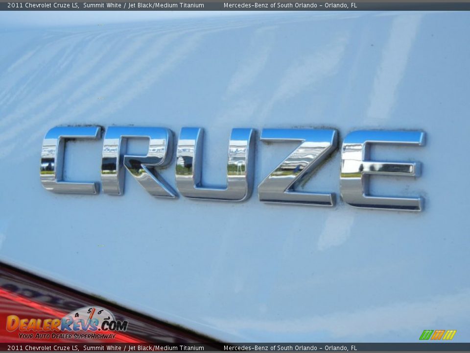 2011 Chevrolet Cruze LS Summit White / Jet Black/Medium Titanium Photo #8
