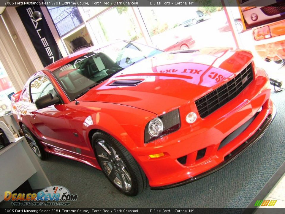 2006 Ford Mustang Saleen S281 Extreme Coupe Torch Red / Dark Charcoal Photo #5