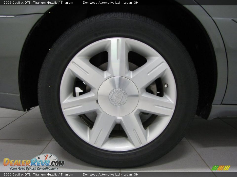 2006 Cadillac DTS Titanium Metallic / Titanium Photo #23