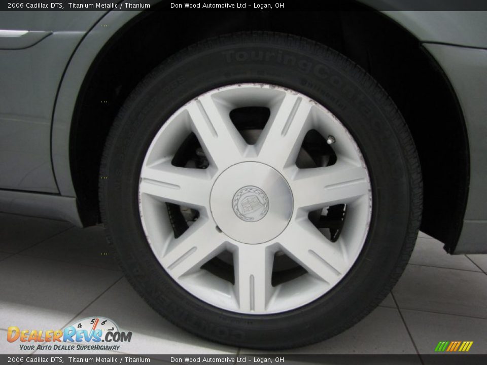 2006 Cadillac DTS  Wheel Photo #24