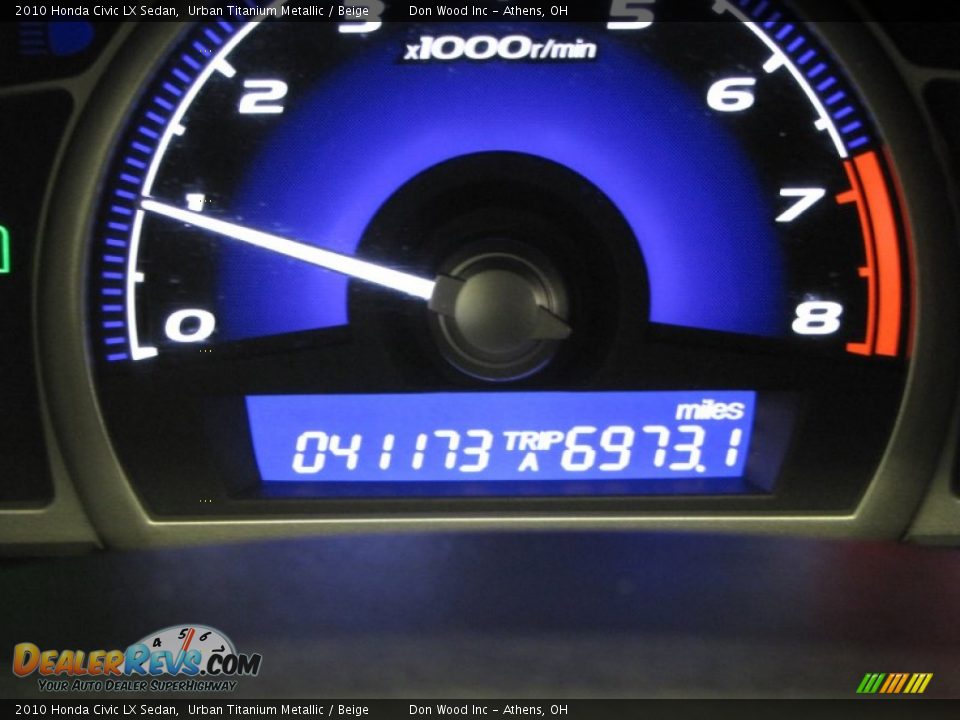 2010 Honda Civic LX Sedan Urban Titanium Metallic / Beige Photo #21