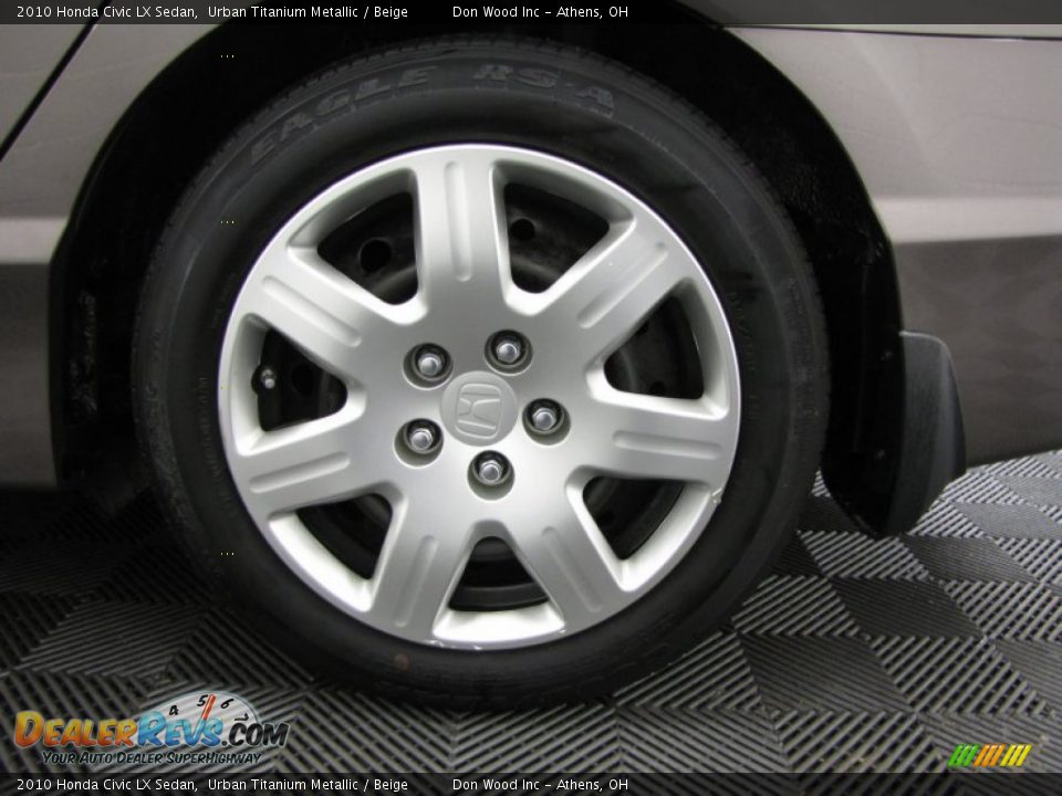 2010 Honda Civic LX Sedan Urban Titanium Metallic / Beige Photo #27