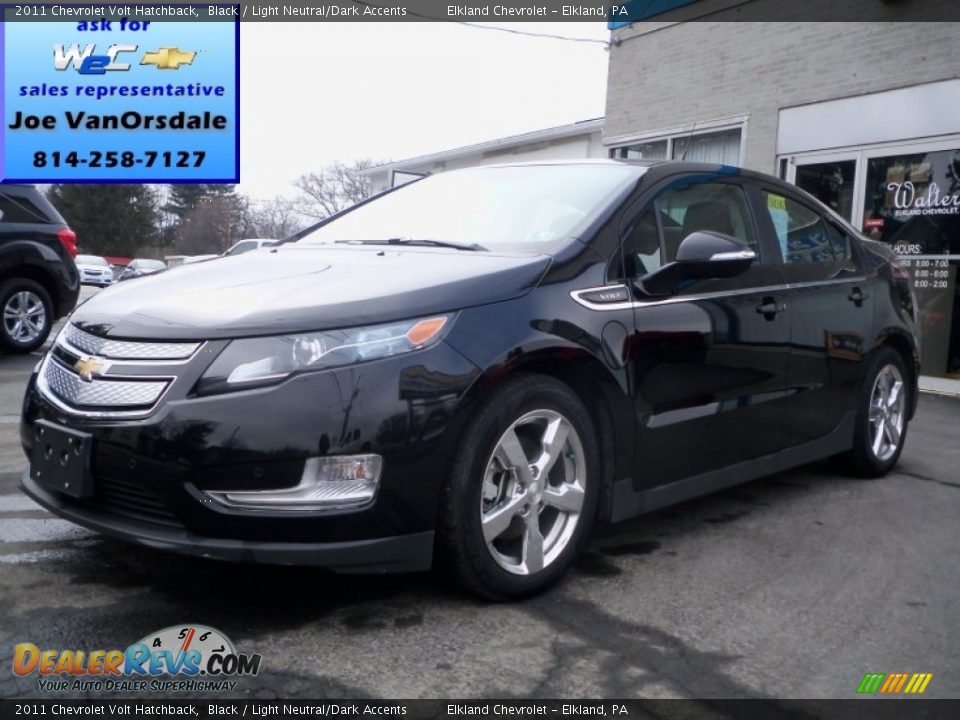 2011 Chevrolet Volt Hatchback Black / Light Neutral/Dark Accents Photo #1