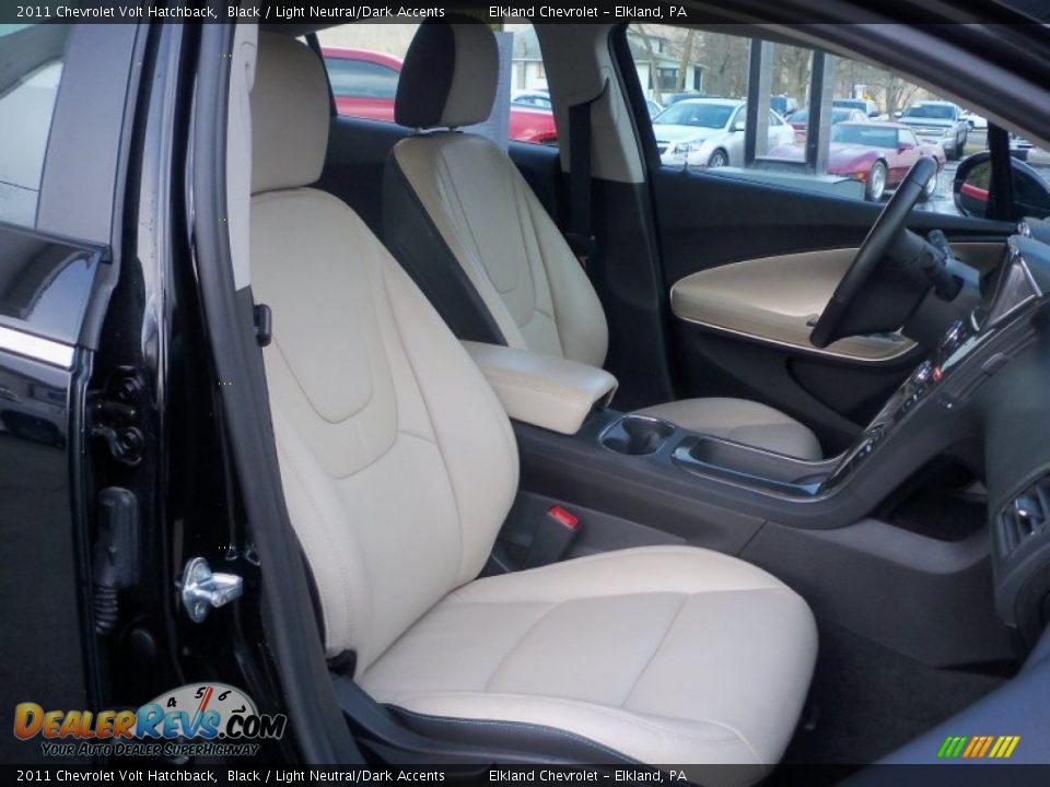 Front Seat of 2011 Chevrolet Volt Hatchback Photo #15