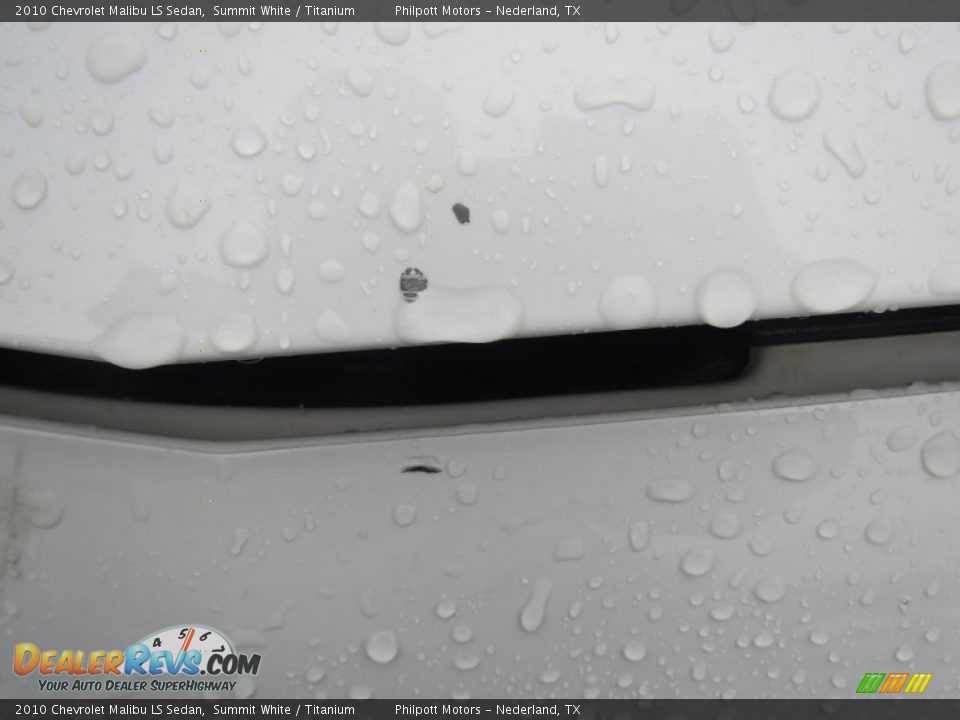 2010 Chevrolet Malibu LS Sedan Summit White / Titanium Photo #22