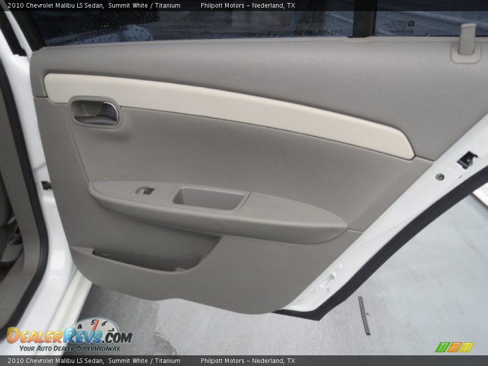 2010 Chevrolet Malibu LS Sedan Summit White / Titanium Photo #27