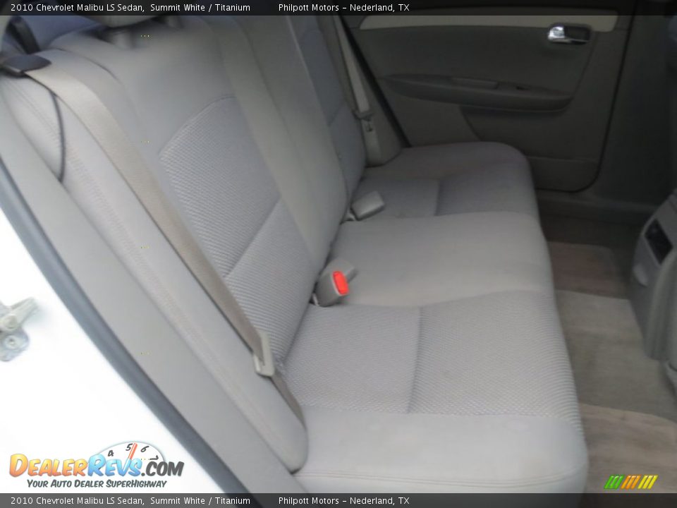 2010 Chevrolet Malibu LS Sedan Summit White / Titanium Photo #28