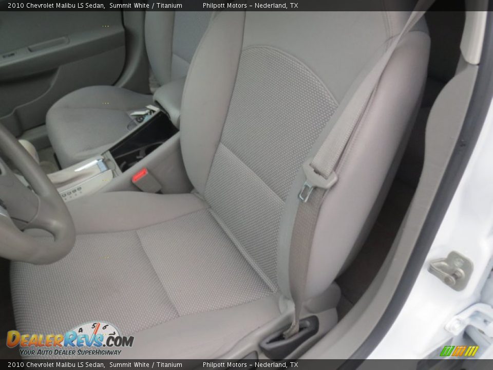 2010 Chevrolet Malibu LS Sedan Summit White / Titanium Photo #34