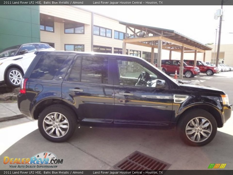 2011 Land Rover LR2 HSE Baltic Blue Metallic / Almond Photo #11