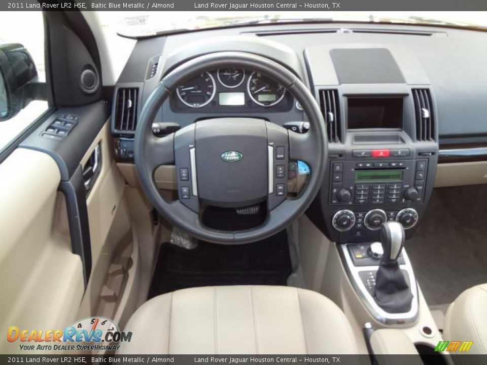 2011 Land Rover LR2 HSE Baltic Blue Metallic / Almond Photo #21