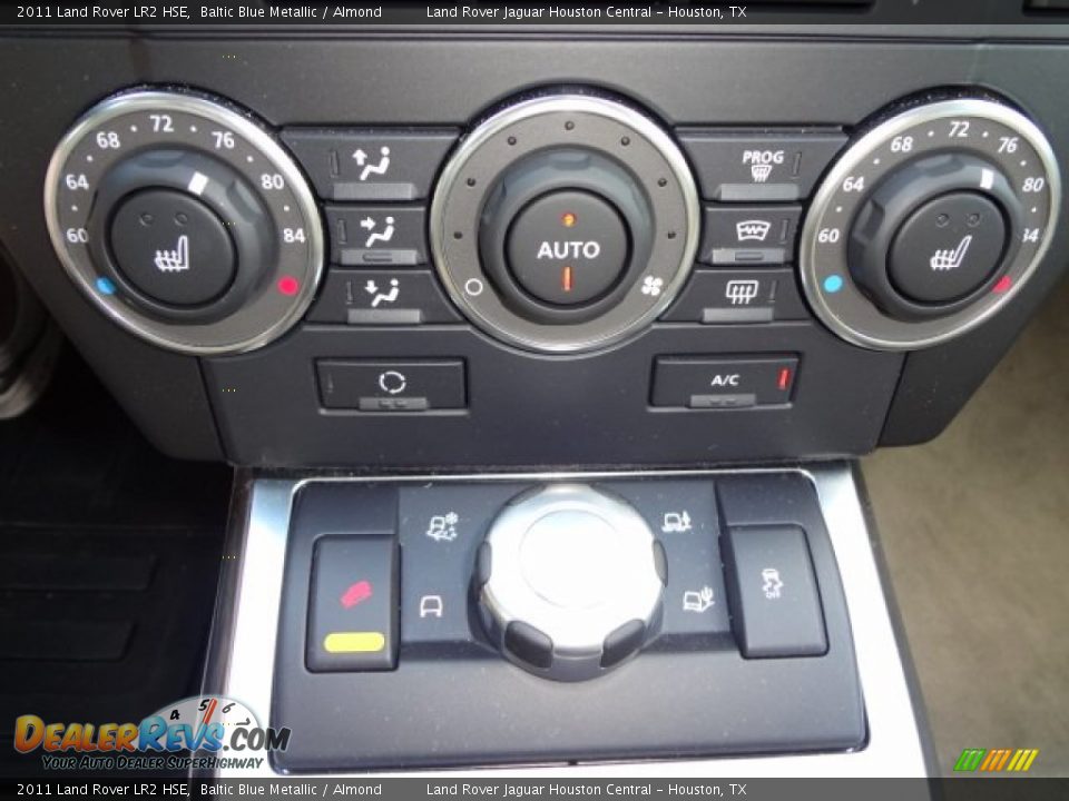 2011 Land Rover LR2 HSE Baltic Blue Metallic / Almond Photo #31
