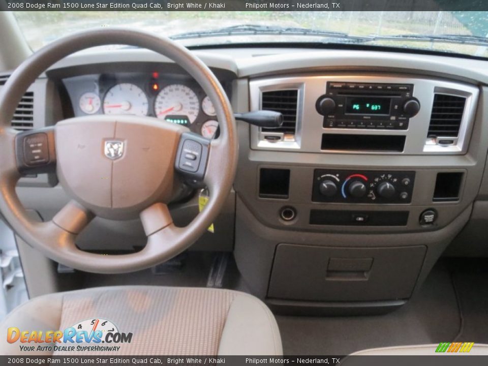 2008 Dodge Ram 1500 Lone Star Edition Quad Cab Bright White / Khaki Photo #33