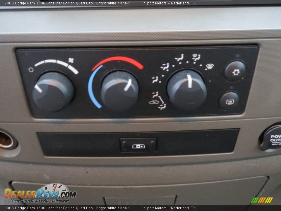 2008 Dodge Ram 1500 Lone Star Edition Quad Cab Bright White / Khaki Photo #36