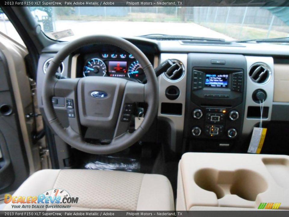 2013 Ford F150 XLT SuperCrew Pale Adobe Metallic / Adobe Photo #26