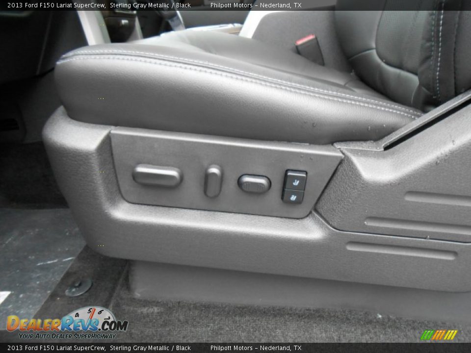 Front Seat of 2013 Ford F150 Lariat SuperCrew Photo #25