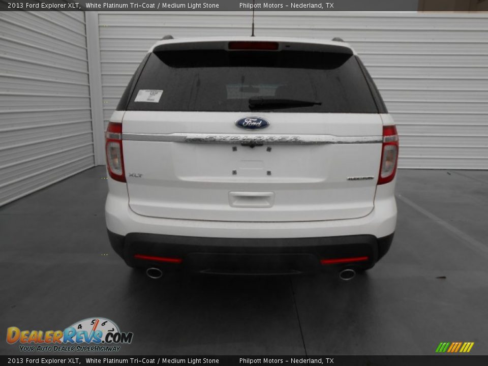 2013 Ford Explorer XLT White Platinum Tri-Coat / Medium Light Stone Photo #4