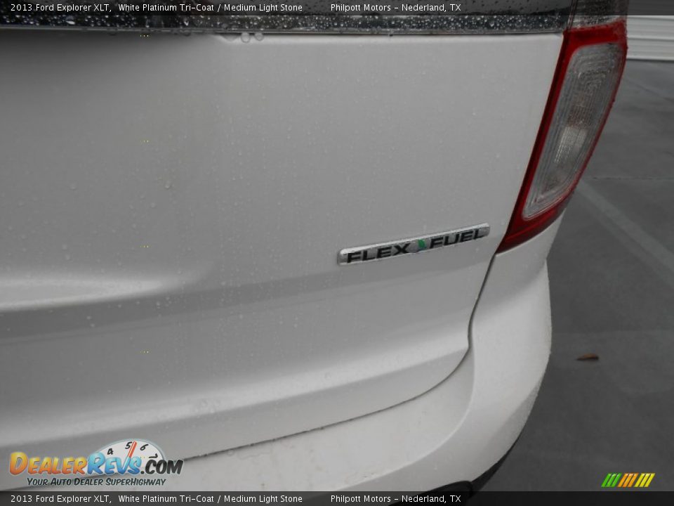 2013 Ford Explorer XLT White Platinum Tri-Coat / Medium Light Stone Photo #6