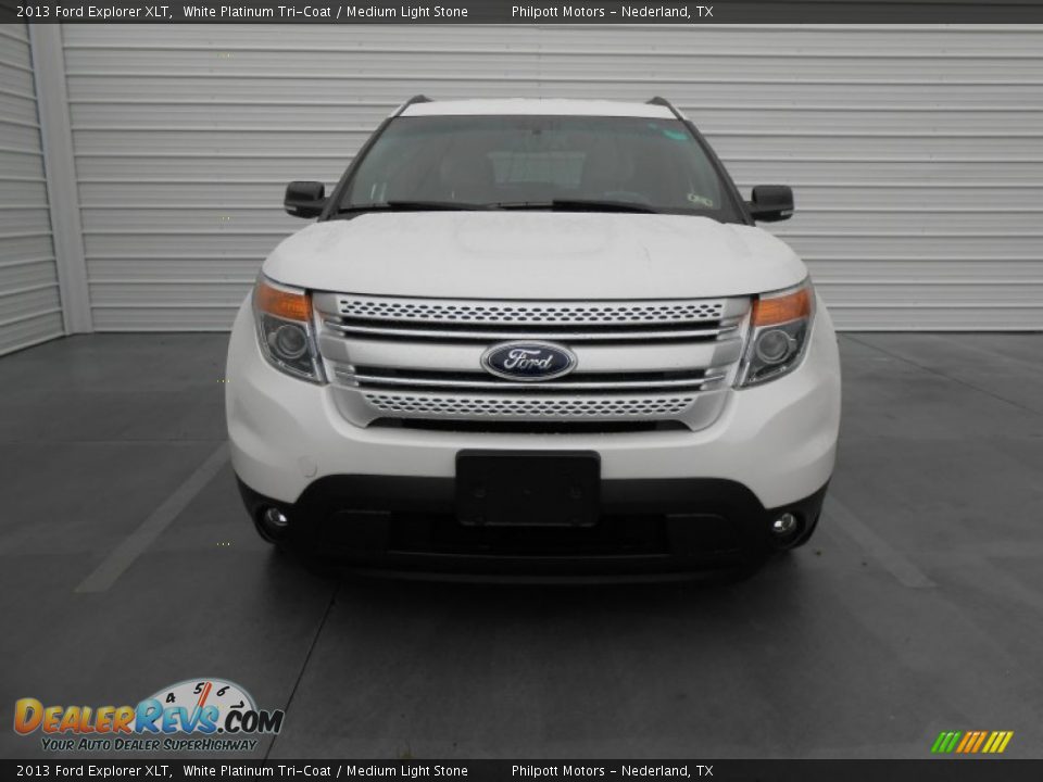 2013 Ford Explorer XLT White Platinum Tri-Coat / Medium Light Stone Photo #10