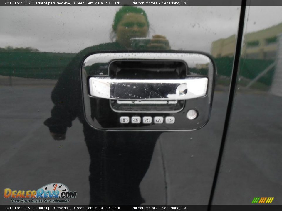 2013 Ford F150 Lariat SuperCrew 4x4 Green Gem Metallic / Black Photo #16