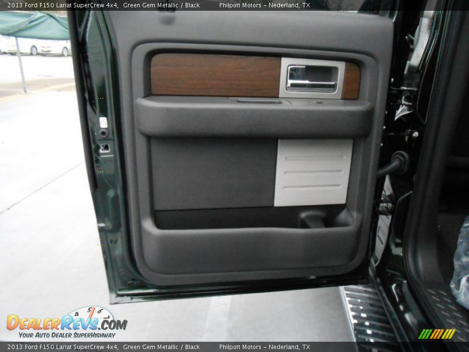 Door Panel of 2013 Ford F150 Lariat SuperCrew 4x4 Photo #21