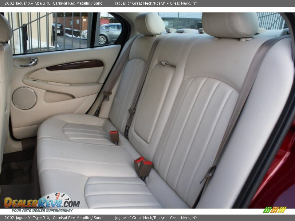 2002 Jaguar X-Type 3.0 Carnival Red Metallic / Sand Photo #16