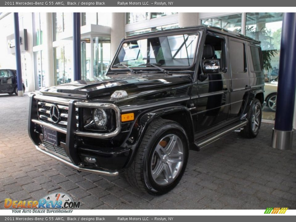Front 3/4 View of 2011 Mercedes-Benz G 55 AMG Photo #1
