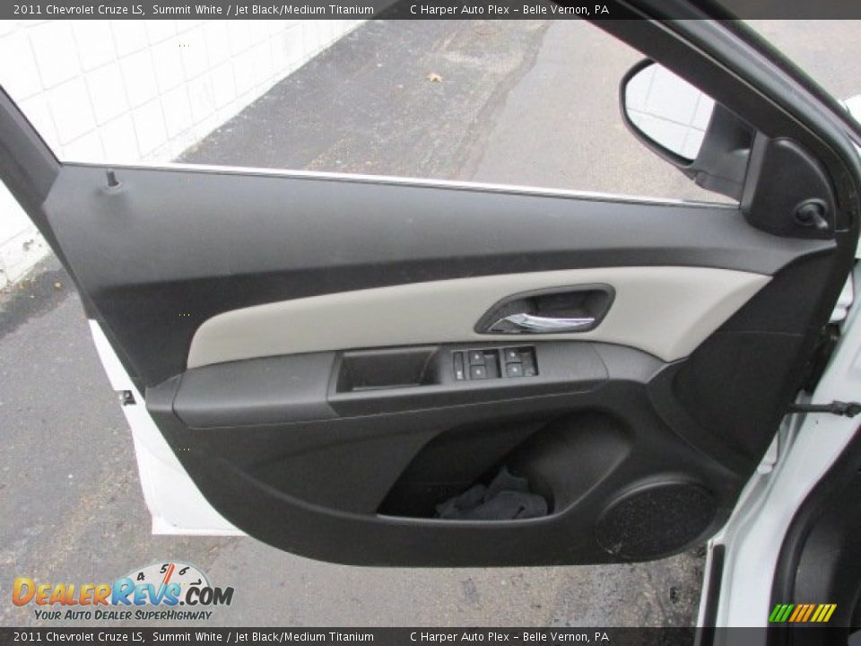 2011 Chevrolet Cruze LS Summit White / Jet Black/Medium Titanium Photo #12