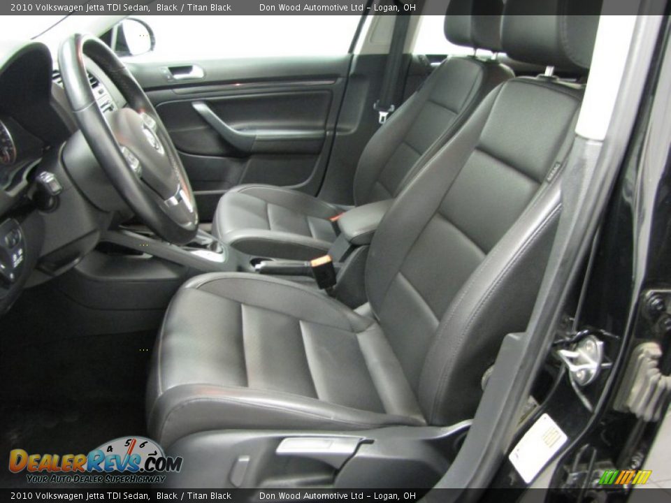 2010 Volkswagen Jetta TDI Sedan Black / Titan Black Photo #5