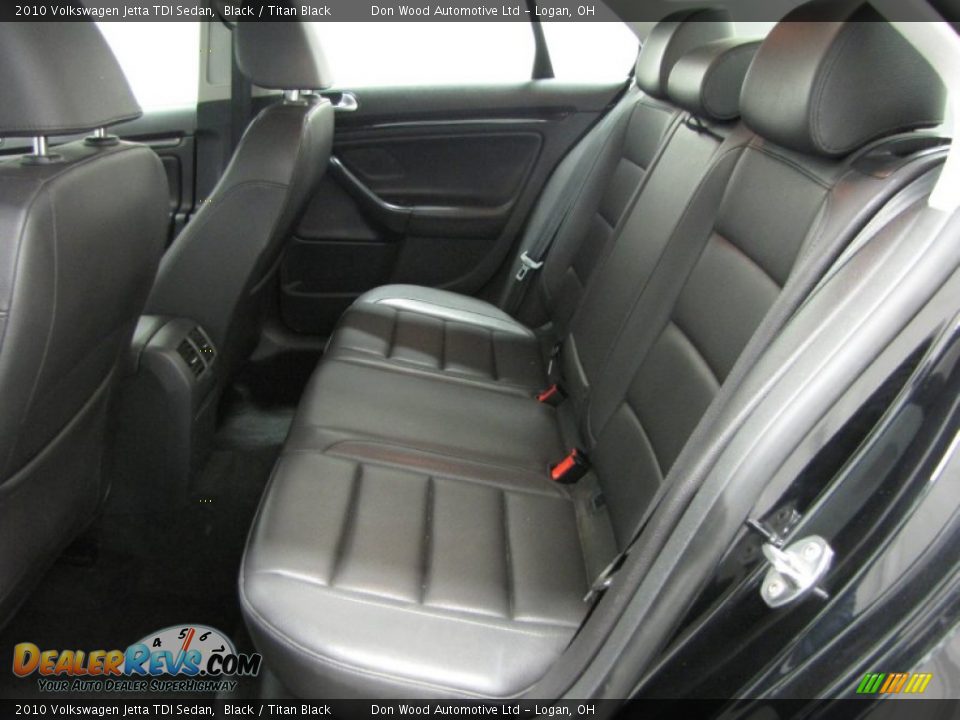 2010 Volkswagen Jetta TDI Sedan Black / Titan Black Photo #6