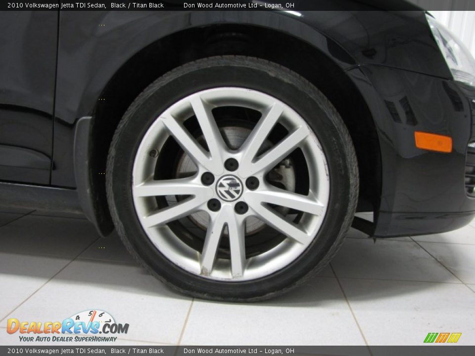 2010 Volkswagen Jetta TDI Sedan Black / Titan Black Photo #24