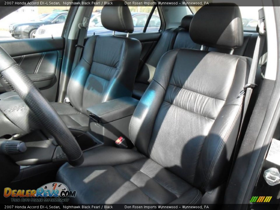 Front Seat of 2007 Honda Accord EX-L Sedan Photo #10