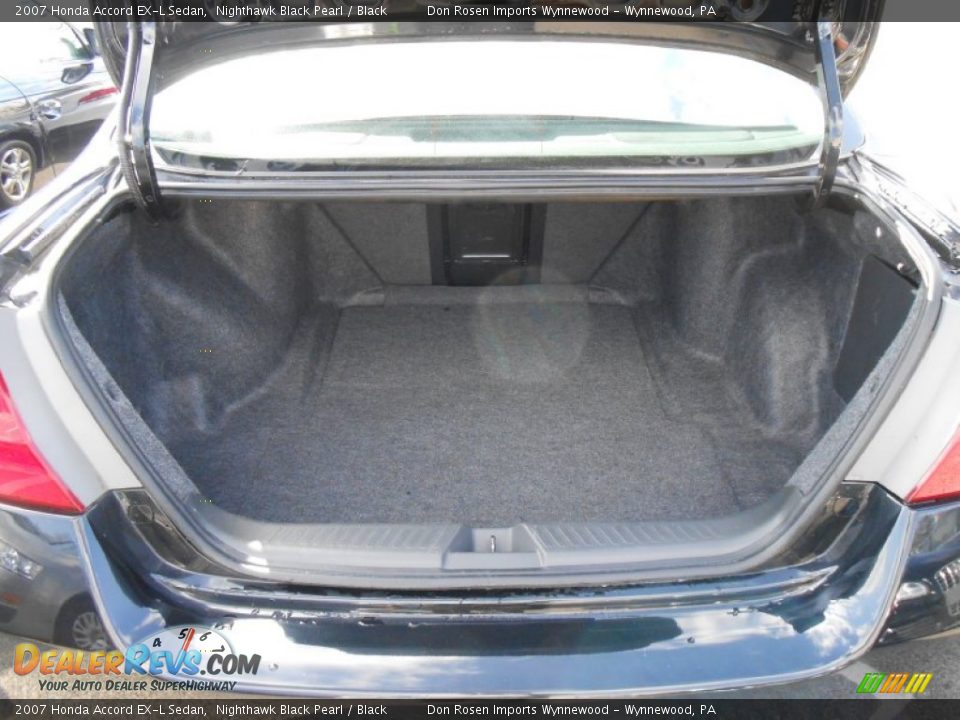 2007 Honda Accord EX-L Sedan Trunk Photo #15