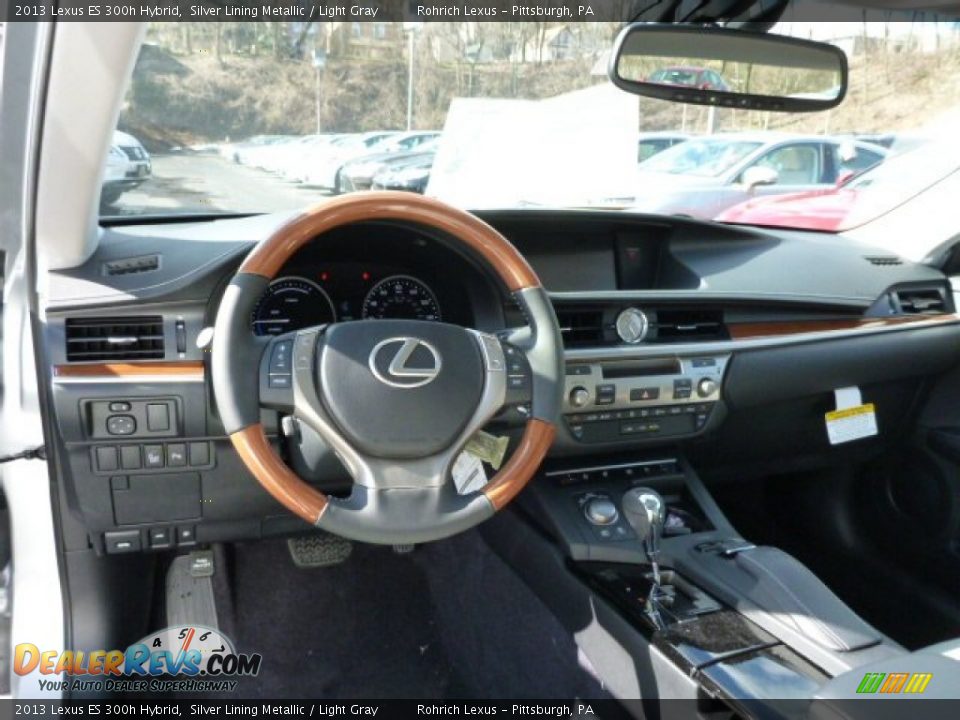 2013 Lexus ES 300h Hybrid Silver Lining Metallic / Light Gray Photo #11