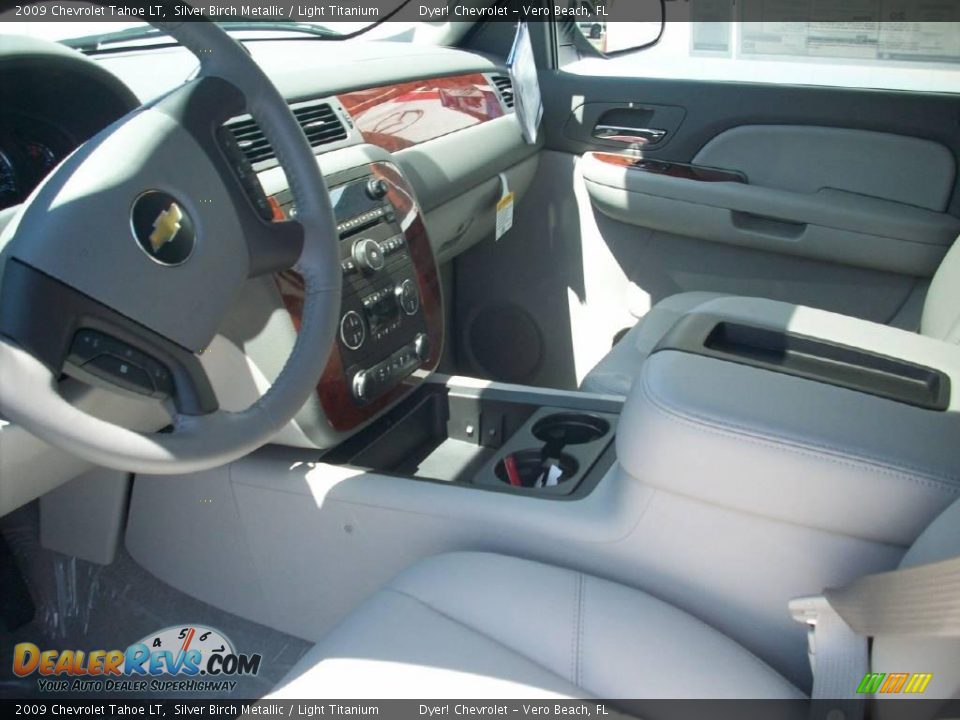 2009 Chevrolet Tahoe LT Silver Birch Metallic / Light Titanium Photo #4