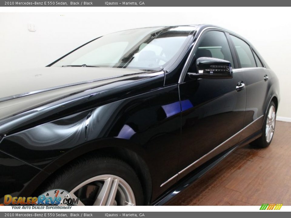2010 Mercedes-Benz E 550 Sedan Black / Black Photo #10