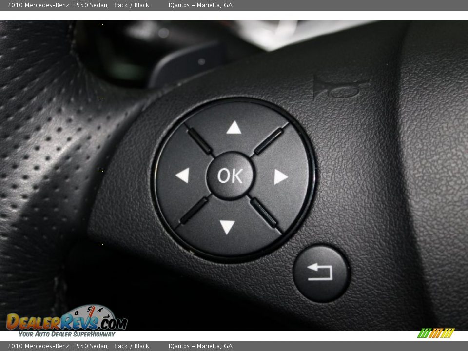 Controls of 2010 Mercedes-Benz E 550 Sedan Photo #15