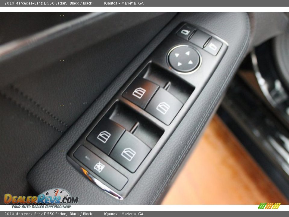 2010 Mercedes-Benz E 550 Sedan Black / Black Photo #24