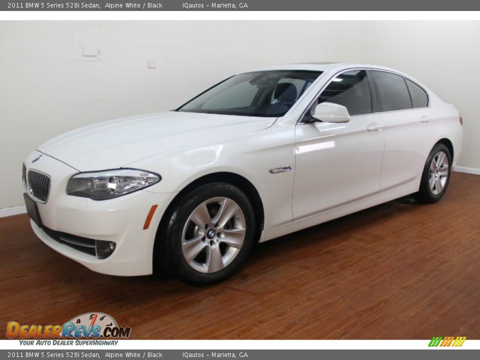 2011 BMW 5 Series 528i Sedan Alpine White / Black Photo #1