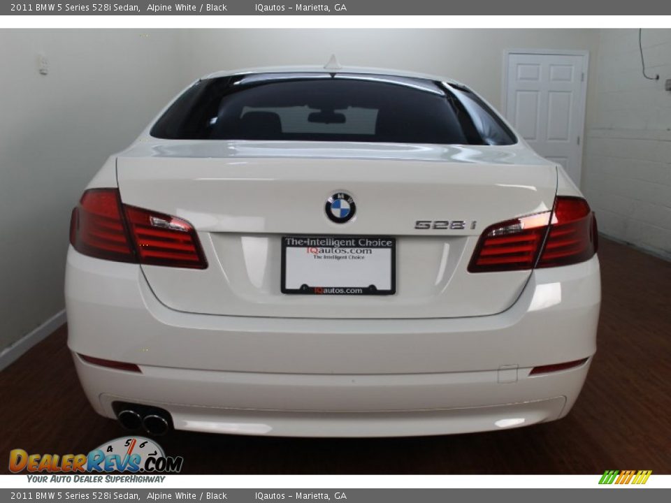 2011 BMW 5 Series 528i Sedan Alpine White / Black Photo #5