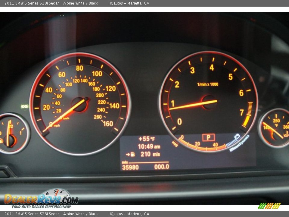 2011 BMW 5 Series 528i Sedan Alpine White / Black Photo #12