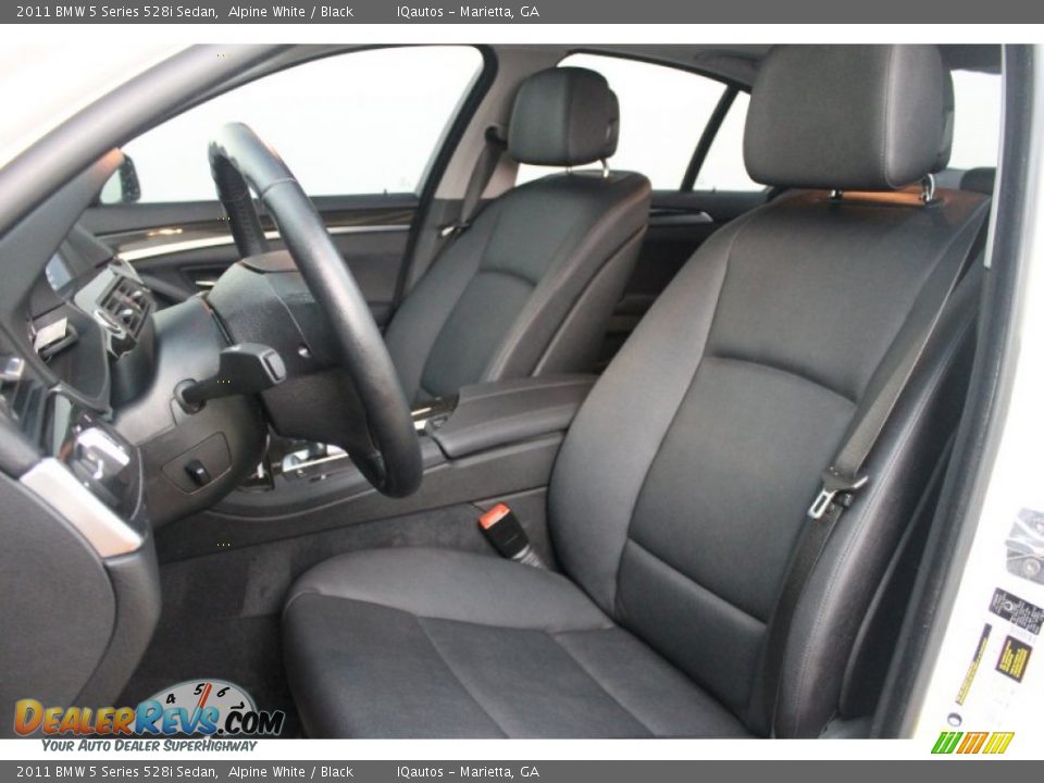 2011 BMW 5 Series 528i Sedan Alpine White / Black Photo #16