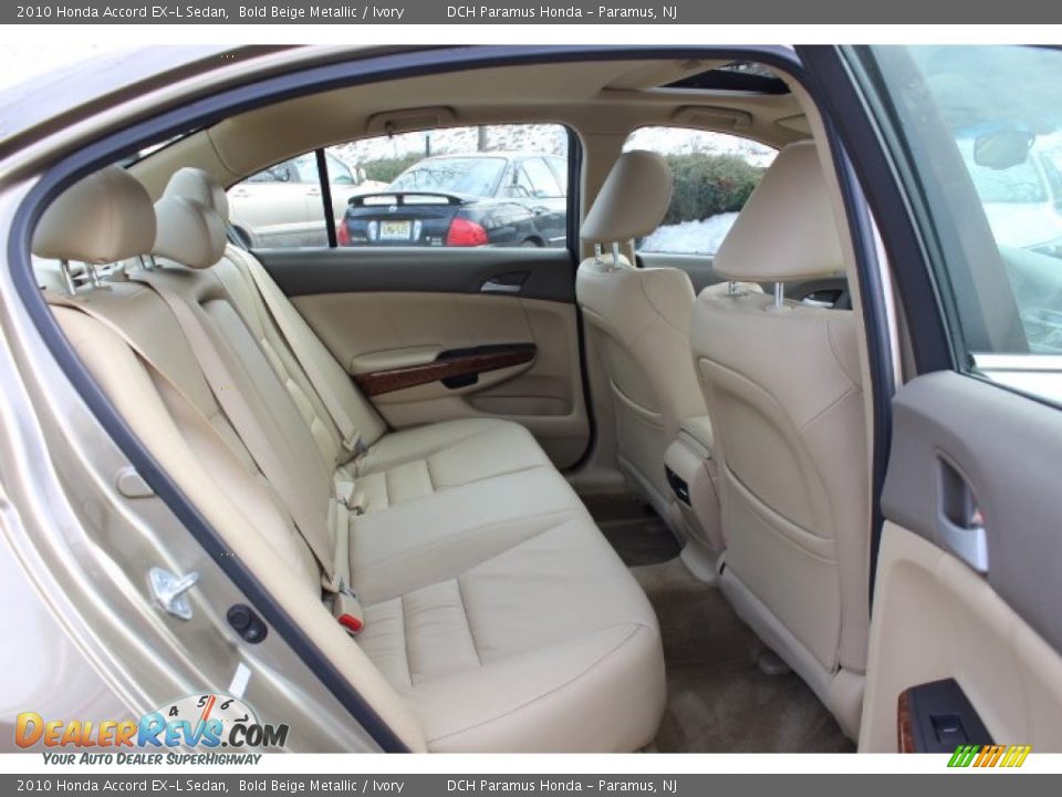 Rear Seat of 2010 Honda Accord EX-L Sedan Photo #21