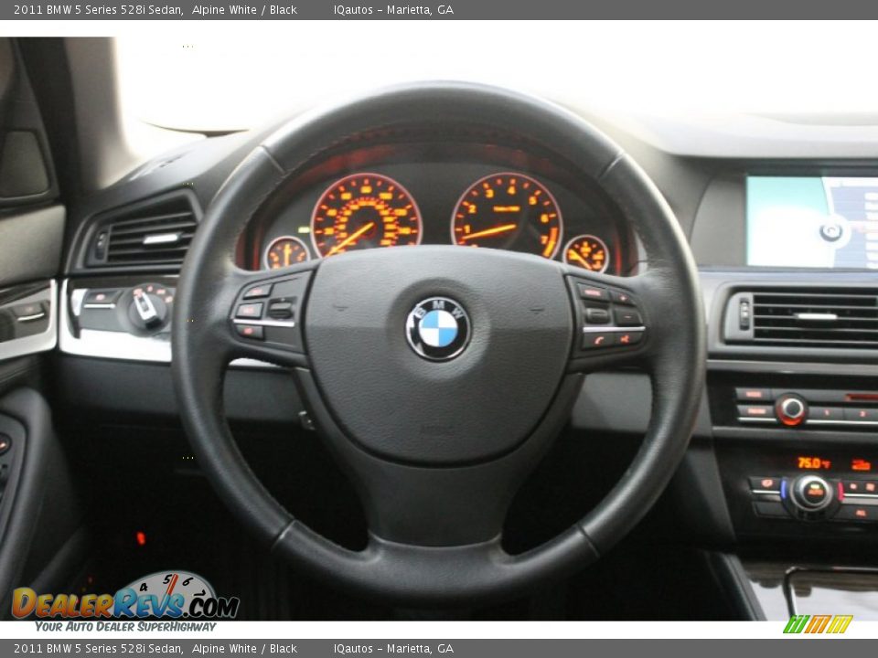 2011 BMW 5 Series 528i Sedan Alpine White / Black Photo #31