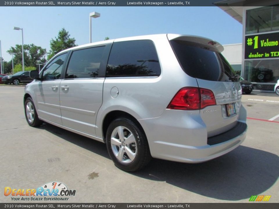 2010 Volkswagen Routan SEL Mercury Silver Metallic / Aero Gray Photo #3