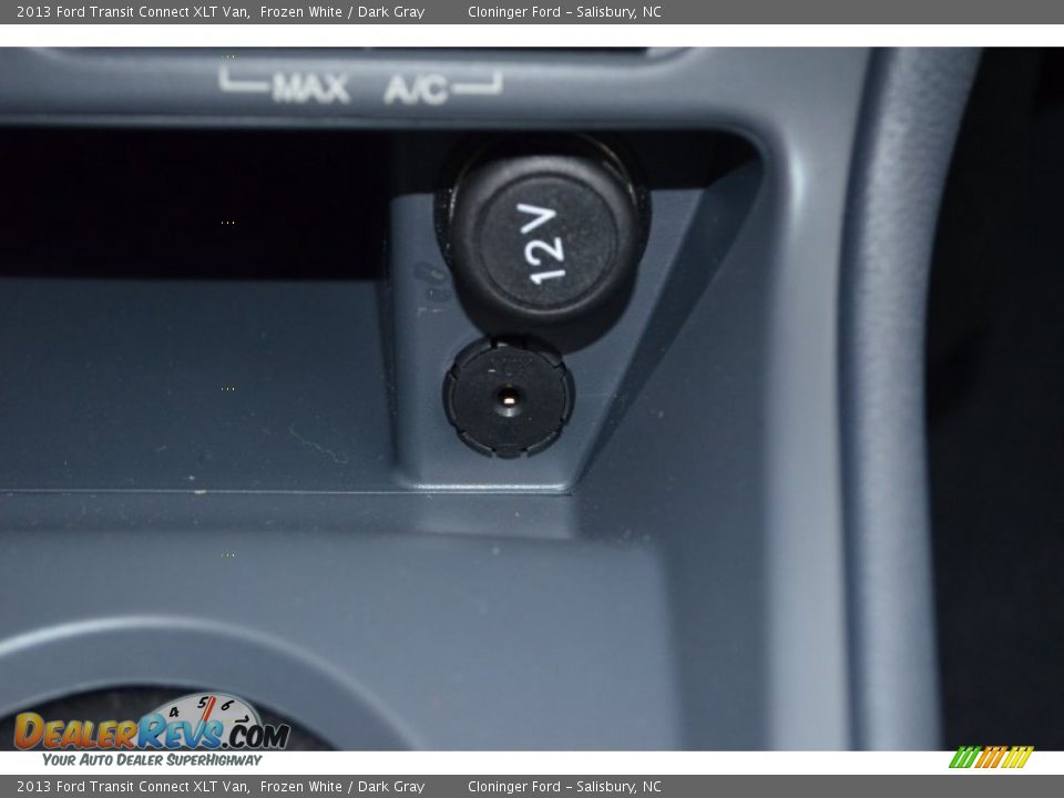 2013 Ford Transit Connect XLT Van Frozen White / Dark Gray Photo #30