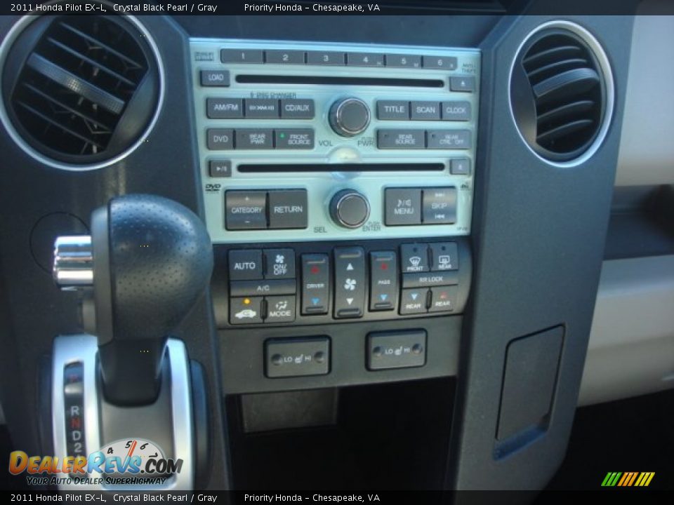 2011 Honda Pilot EX-L Crystal Black Pearl / Gray Photo #16