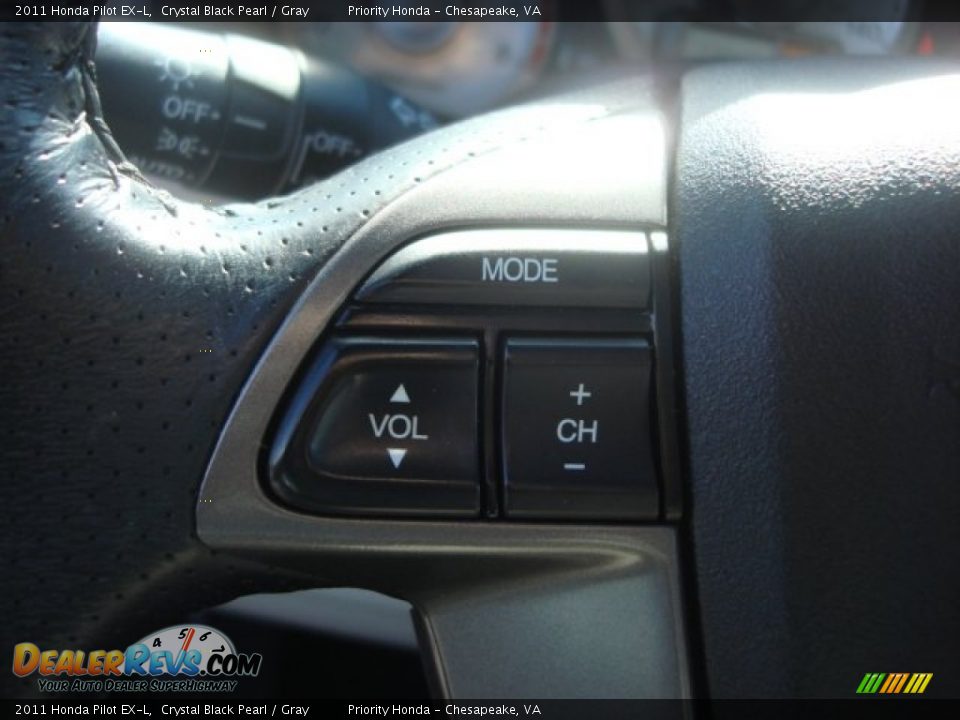 2011 Honda Pilot EX-L Crystal Black Pearl / Gray Photo #18