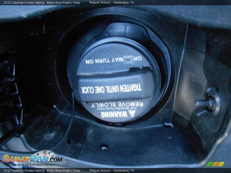 2012 Hyundai Sonata Hybrid Black Onyx Pearl / Gray Photo #16