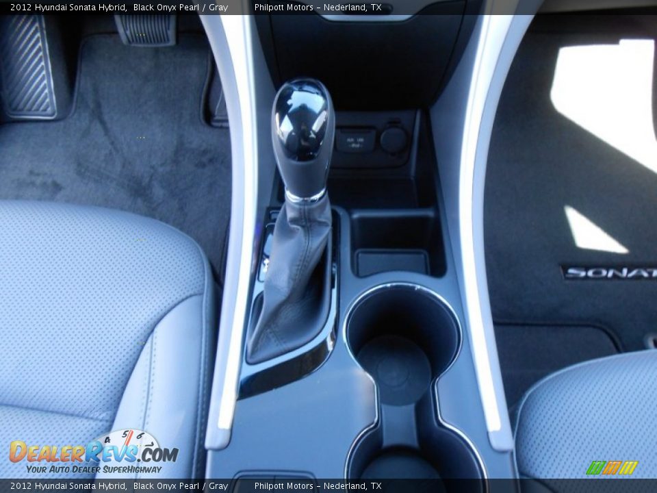 2012 Hyundai Sonata Hybrid Black Onyx Pearl / Gray Photo #32